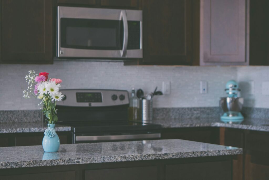 Kitchen with flowers