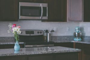 Kitchen with flowers