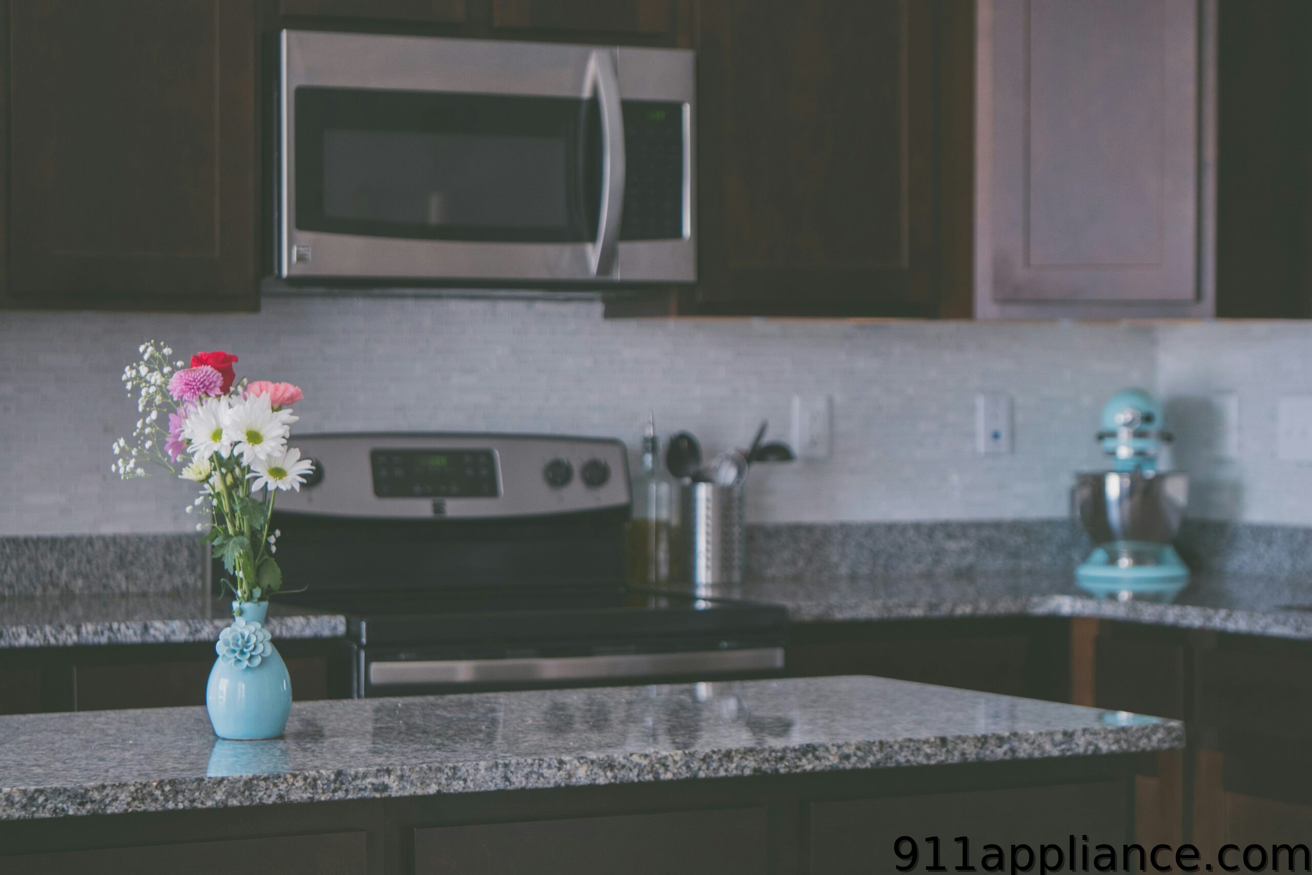 Kitchen with flowers