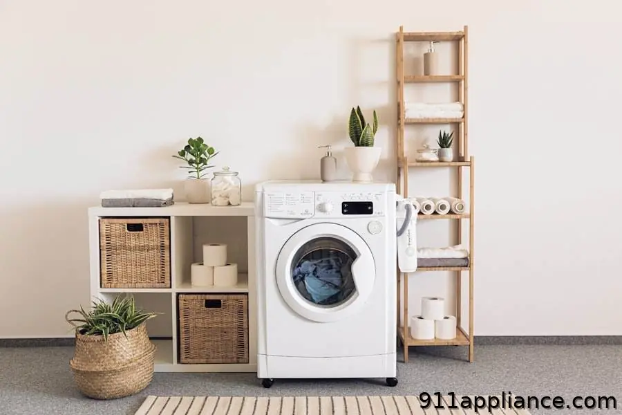 Washing machine and laundry baskets