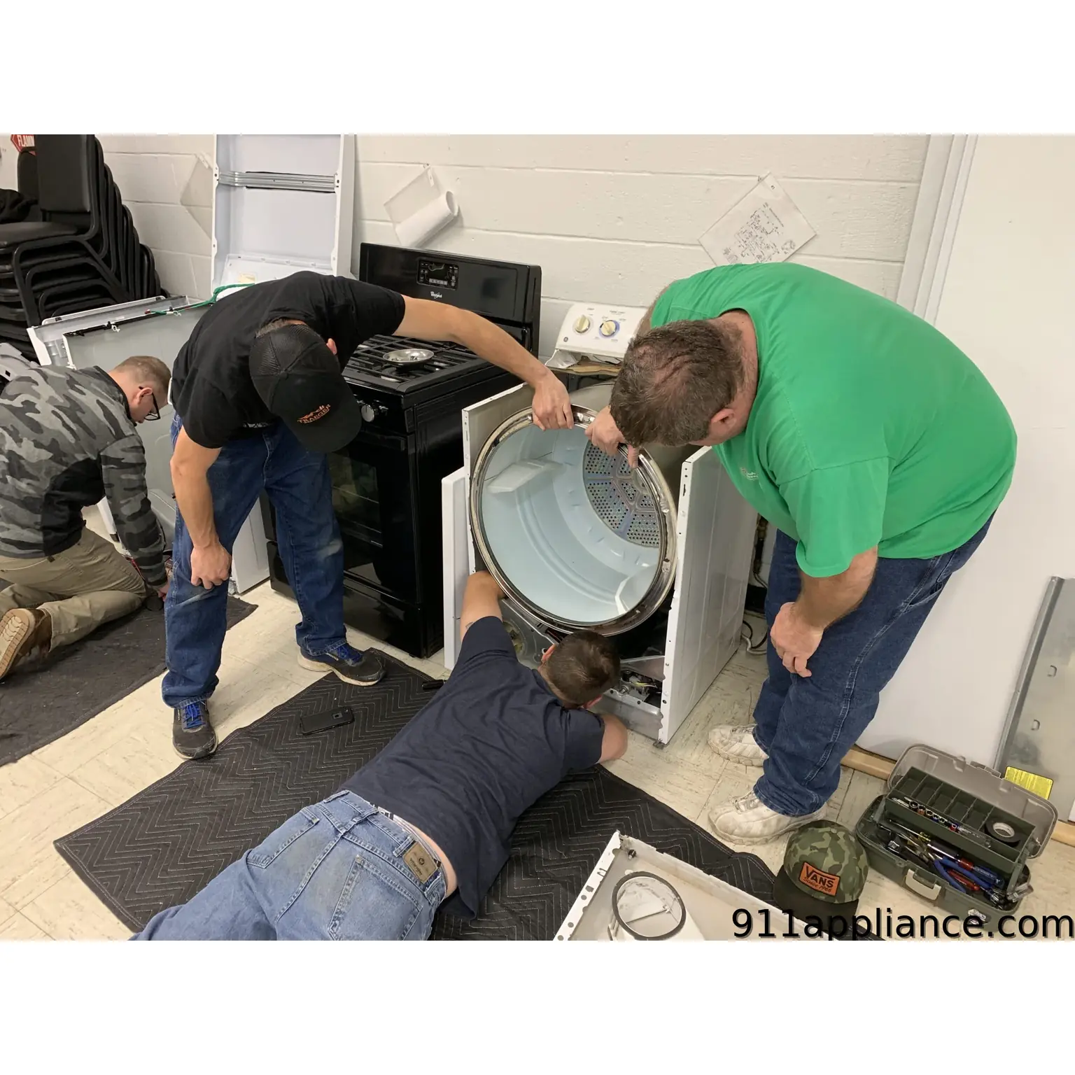 Appliance repair training class